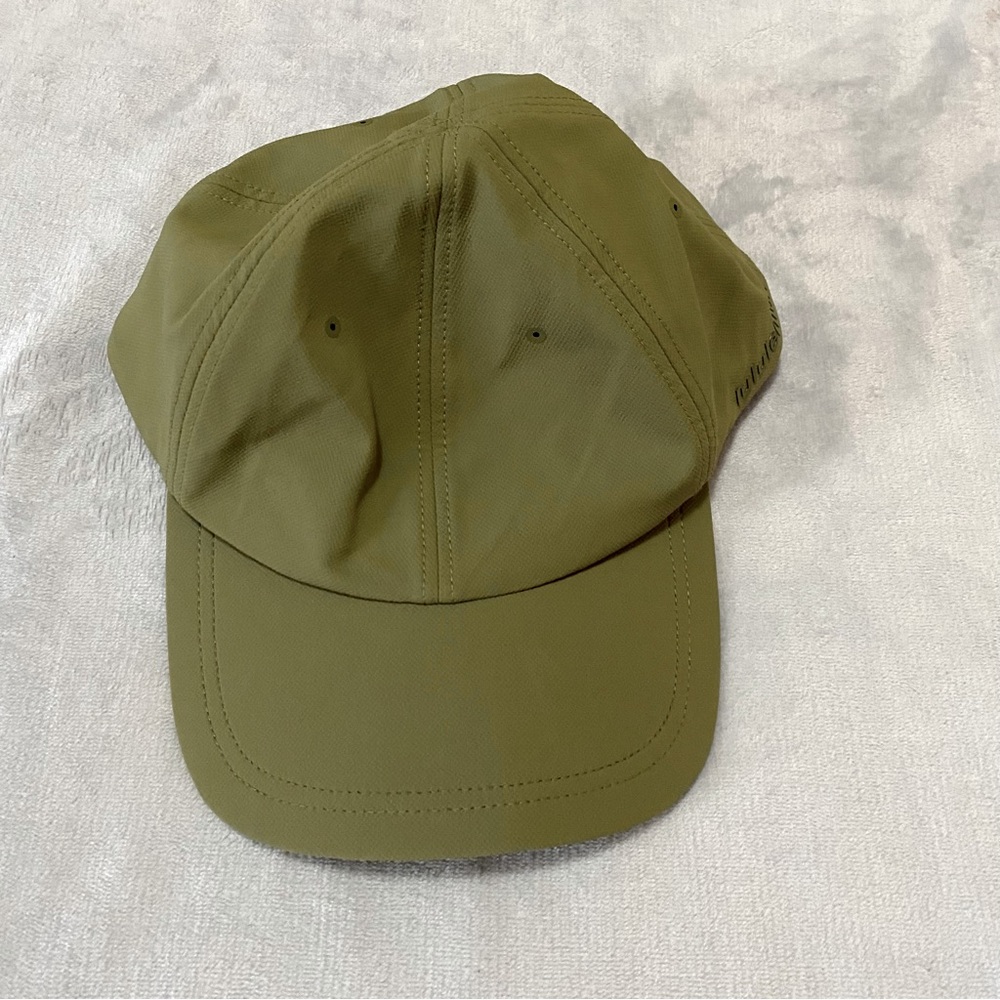 Lululemon men’s Days Shade ball cap